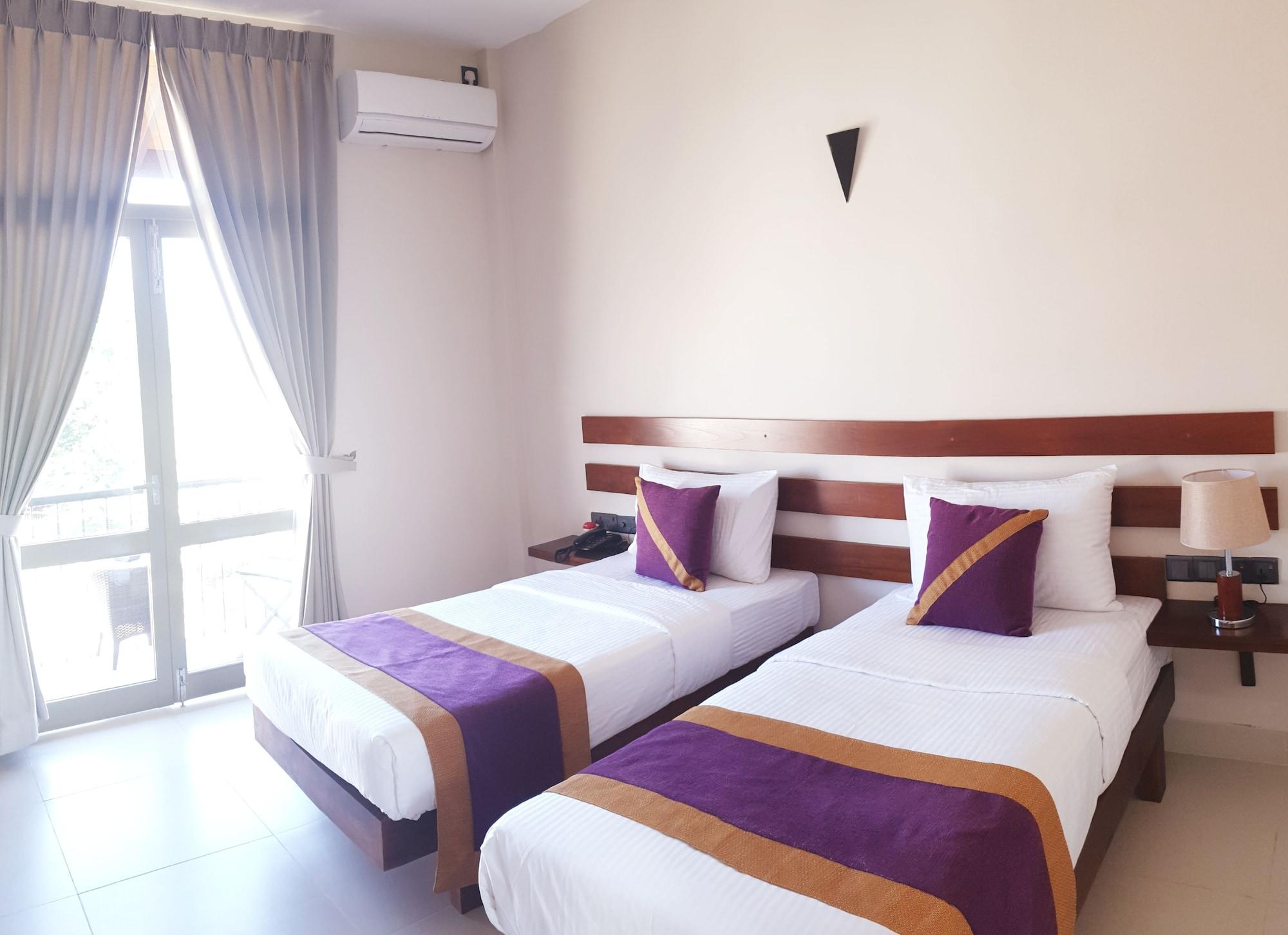 Hive 68 - Hotel And Resorts Νεγκόμπο Εξωτερικό φωτογραφία