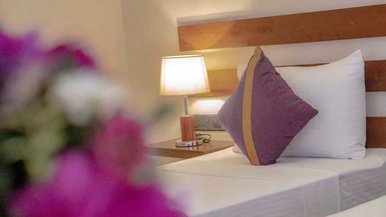 Hive 68 - Hotel And Resorts Νεγκόμπο Εξωτερικό φωτογραφία